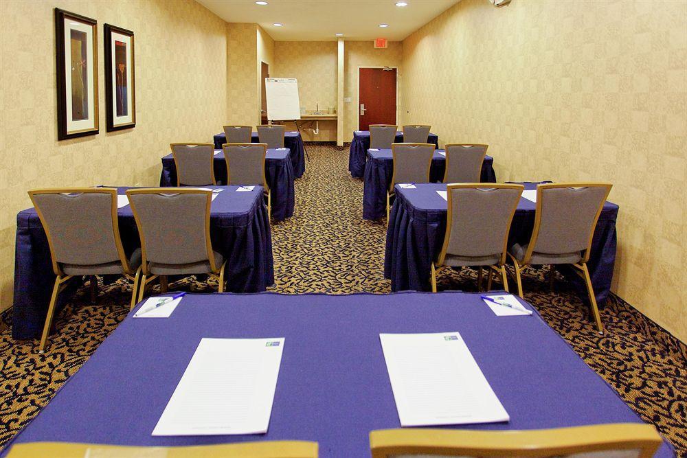 Holiday Inn Express & Suites San Antonio West Sea World Area By Ihg Einrichtungen foto